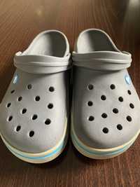 Klapki męskie firmy Crocs