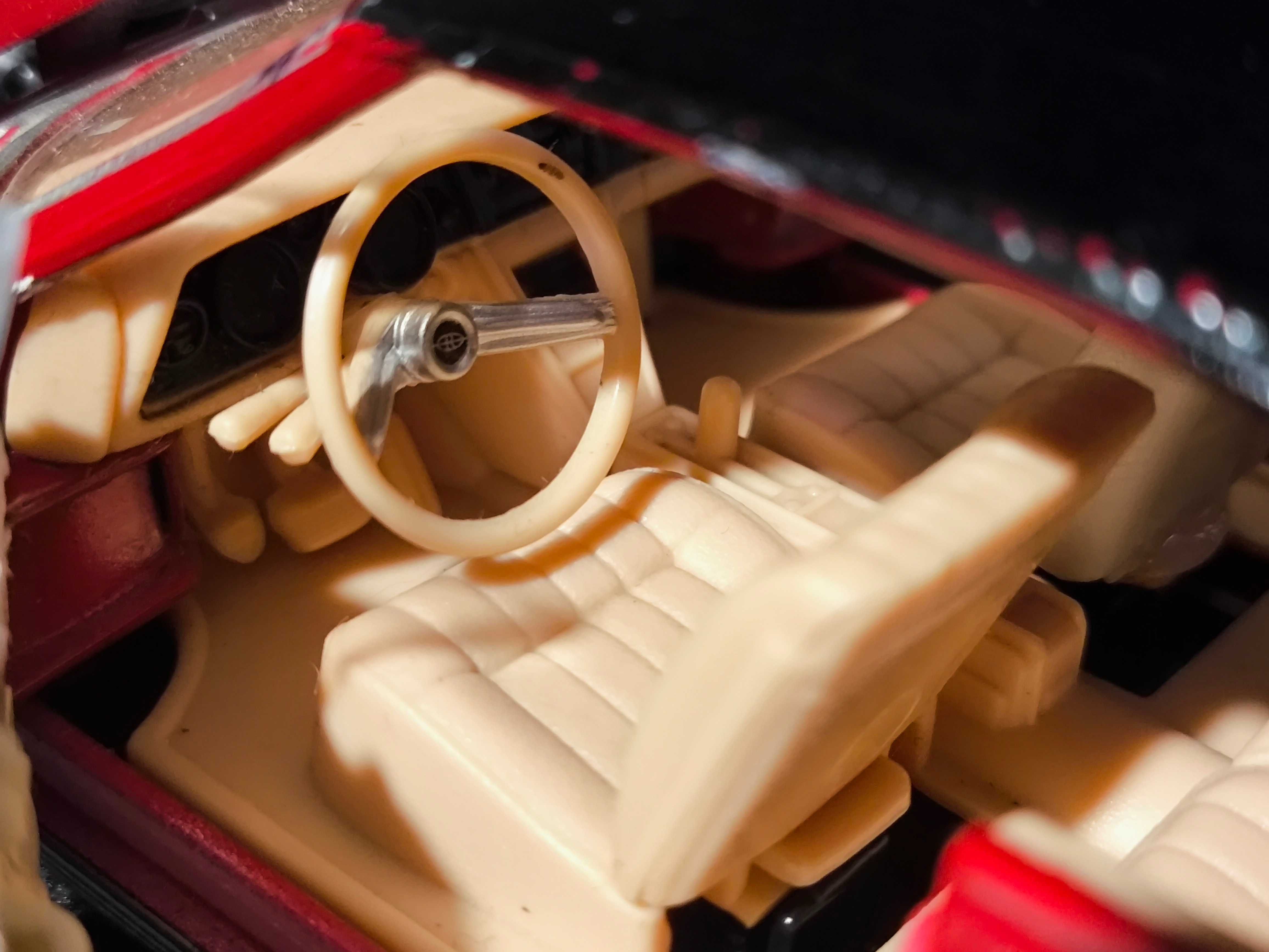 Машинка Buick Riviera Gran Sport 1965 Maisto 1.24