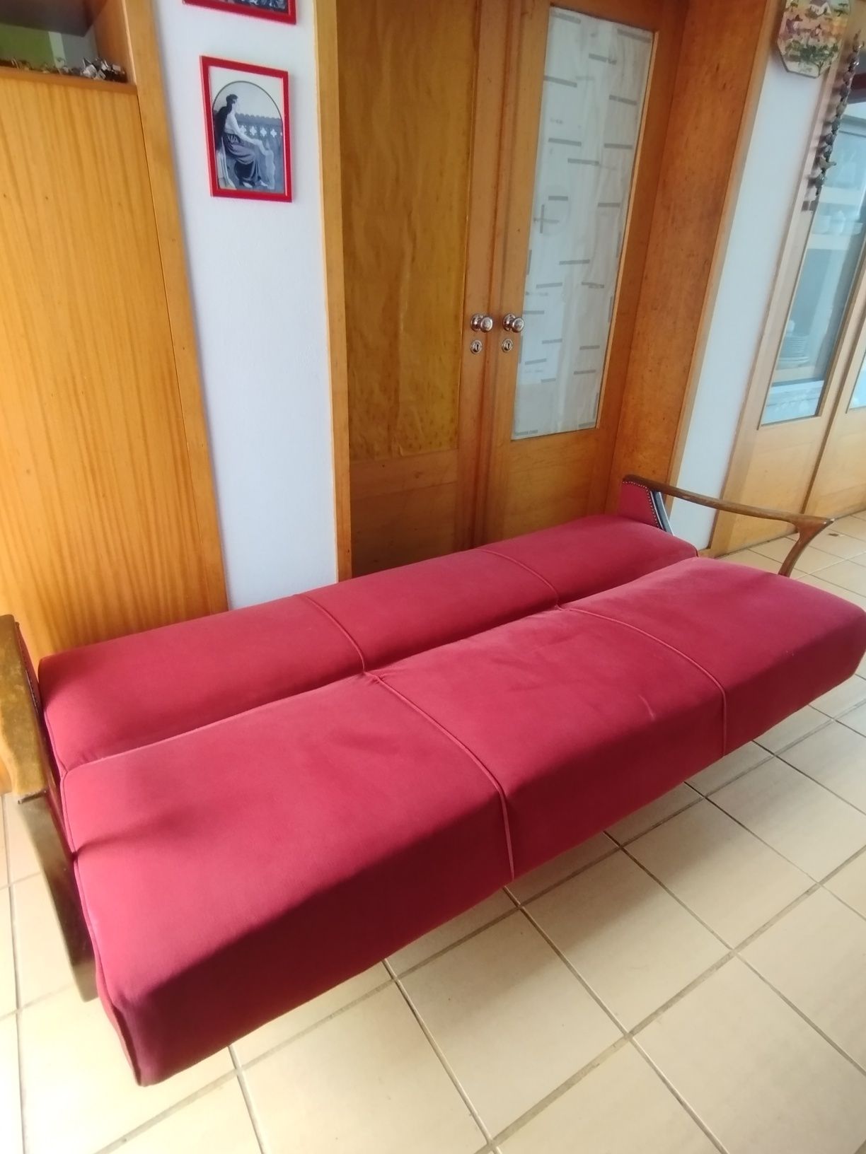 Sofá-cama vintage - vermelho