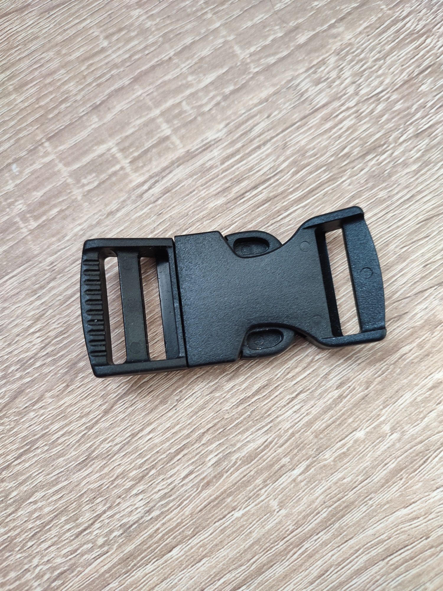 Klamra zatrzaskowa plastikowa 32 mm 1 szt plecak, torba, spodnie