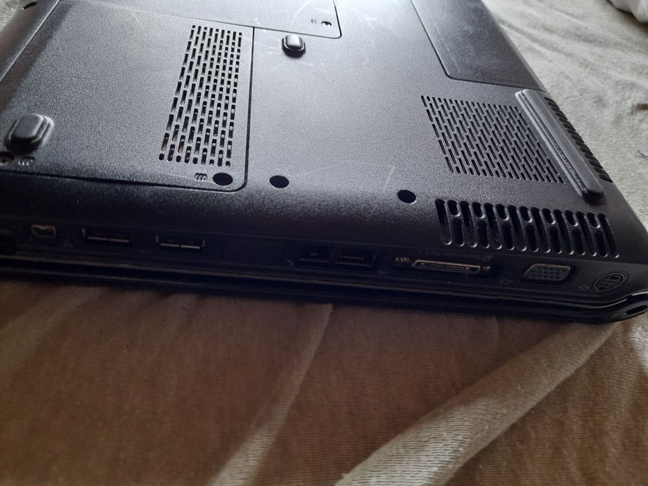 Estou vendendo um laptop HP.