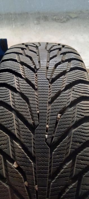 Зимова гума, зимние колеса, покрышки, колесо Petlas Glacier W661