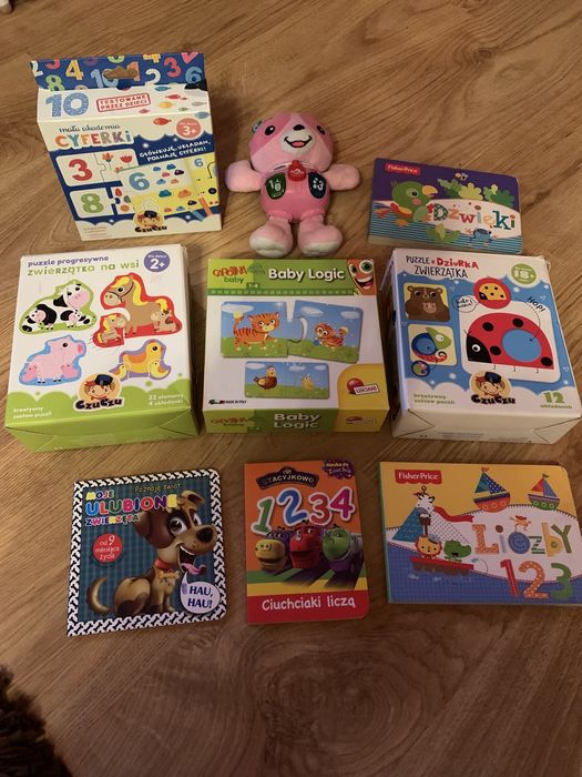 Układanki, książeczki i miś dla dziecka