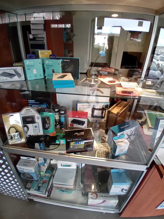 Gablota szklana/Witryna sklepowa profesionalna