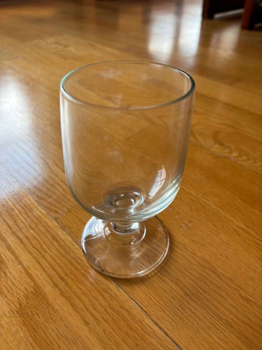 Conjunto de copos de agua