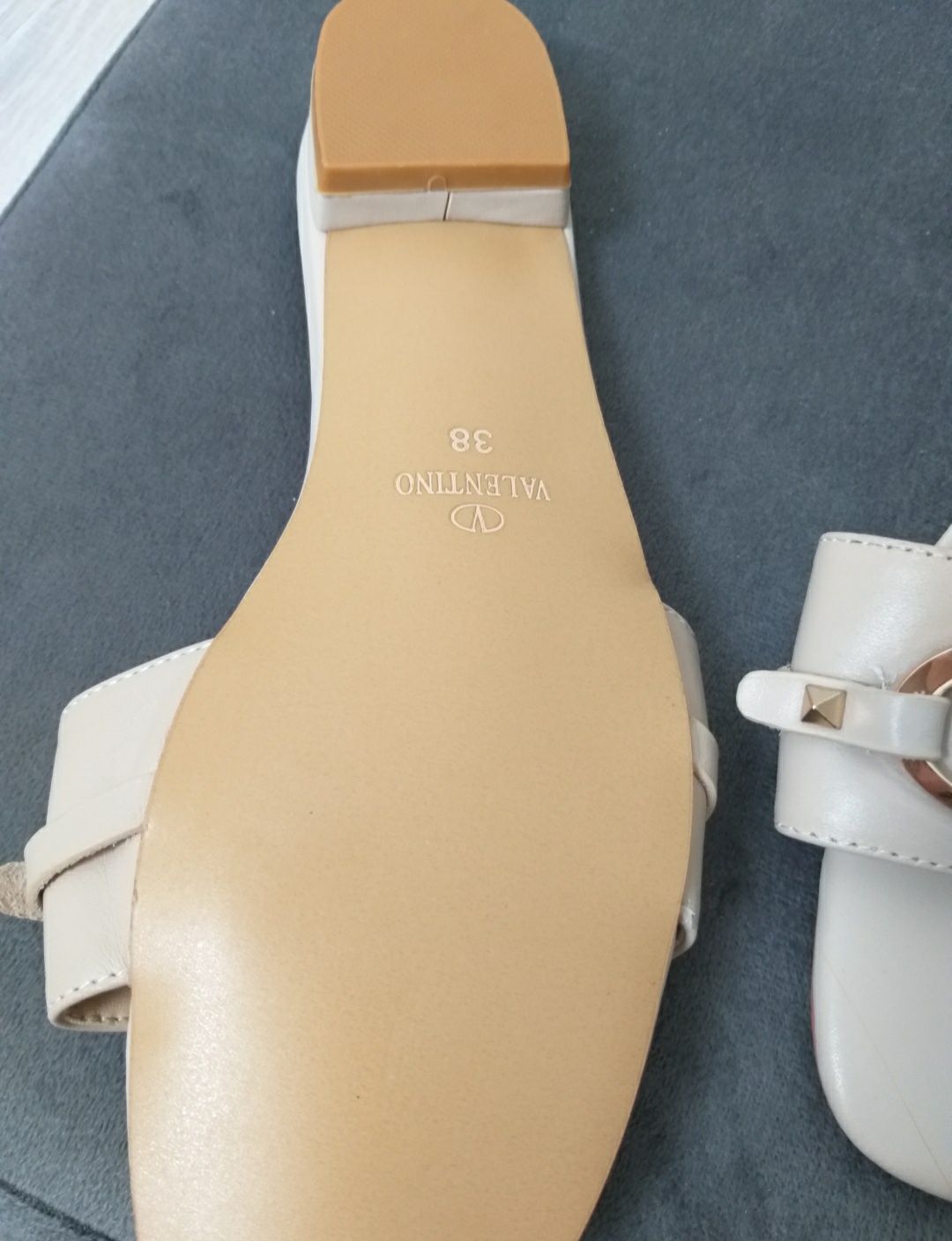 Шлепки босоножки Valentino