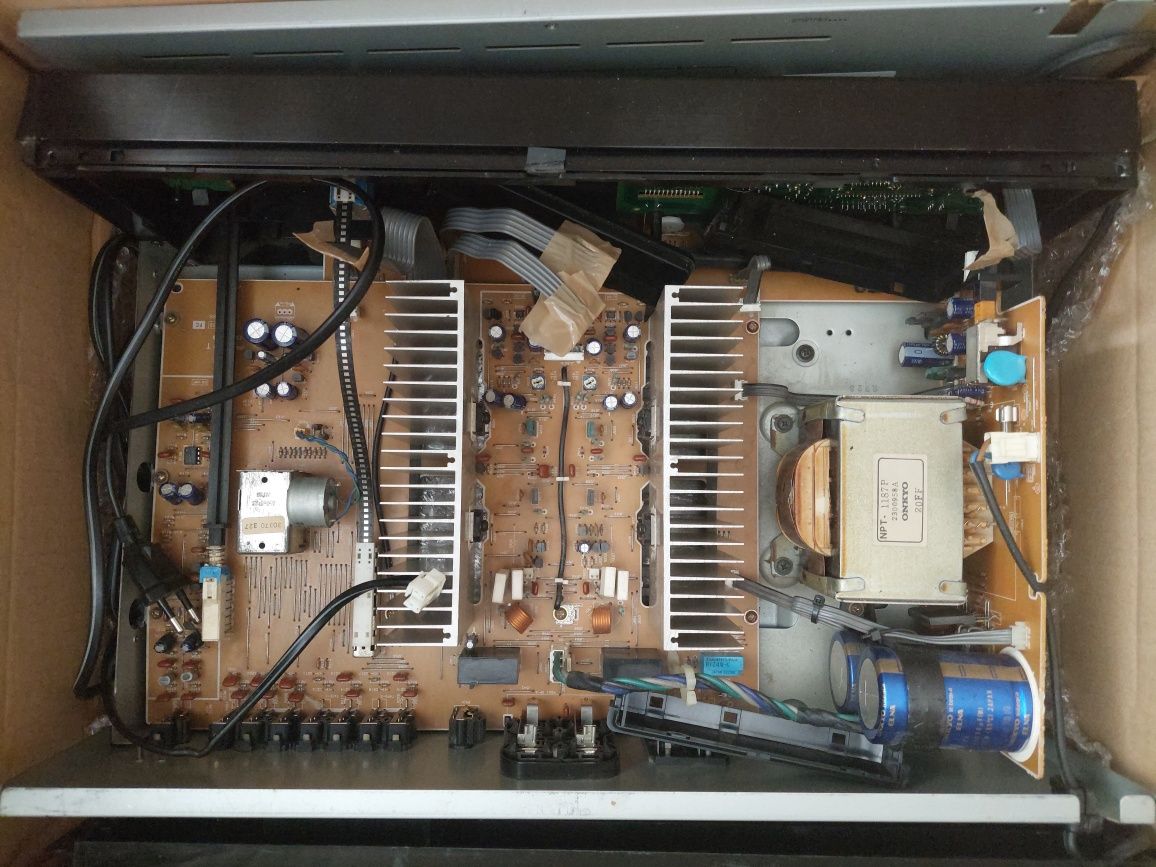 Wzmacniacz A-8051