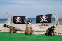 Пиратские декорации, пушки, флаги, якоря. Аренда, продажа