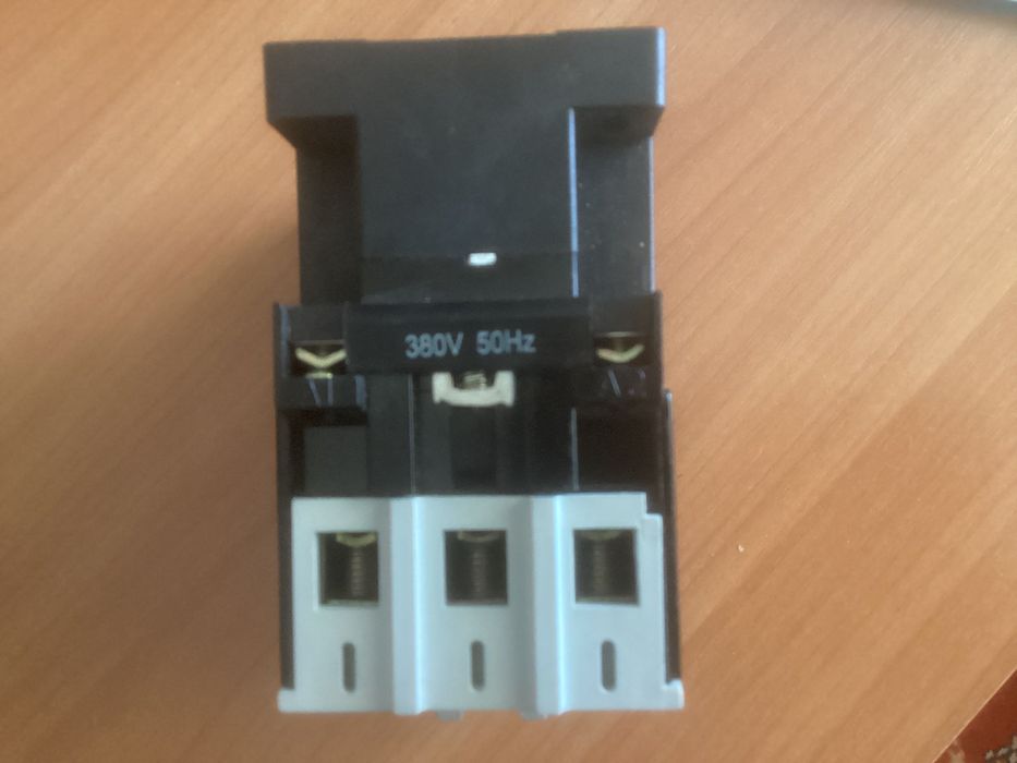 Пускатель магнітний 380v 50Hz