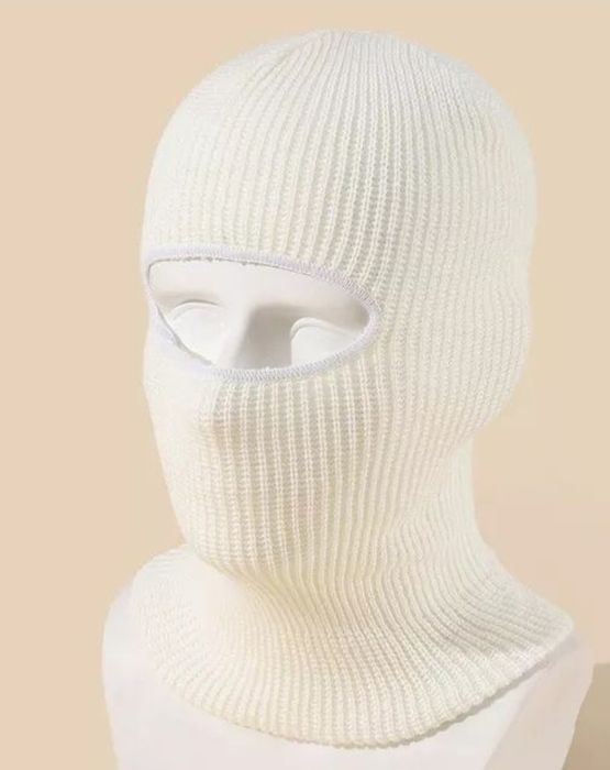 Зимова балаклава універсальна.