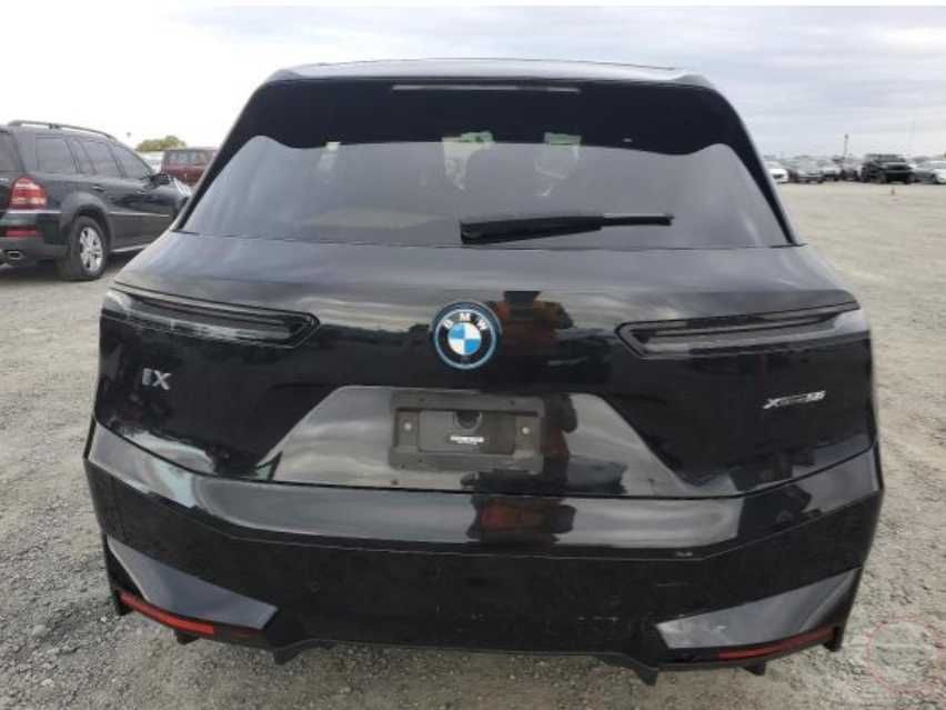 BMW IX Бампер запчасть деталь бмв іх розбор