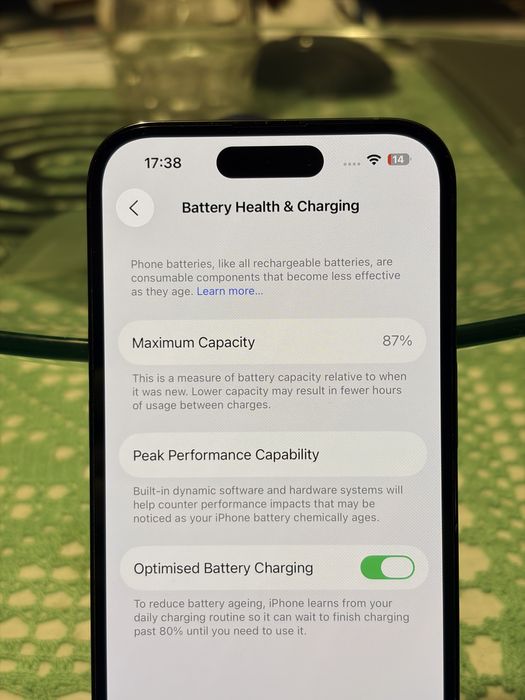 Iphone 14 Pro 128GB com capas + protetor de ecrã