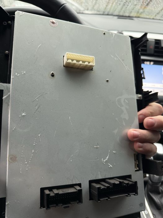 Магнітола Тесла-стайл на Ford Fusion