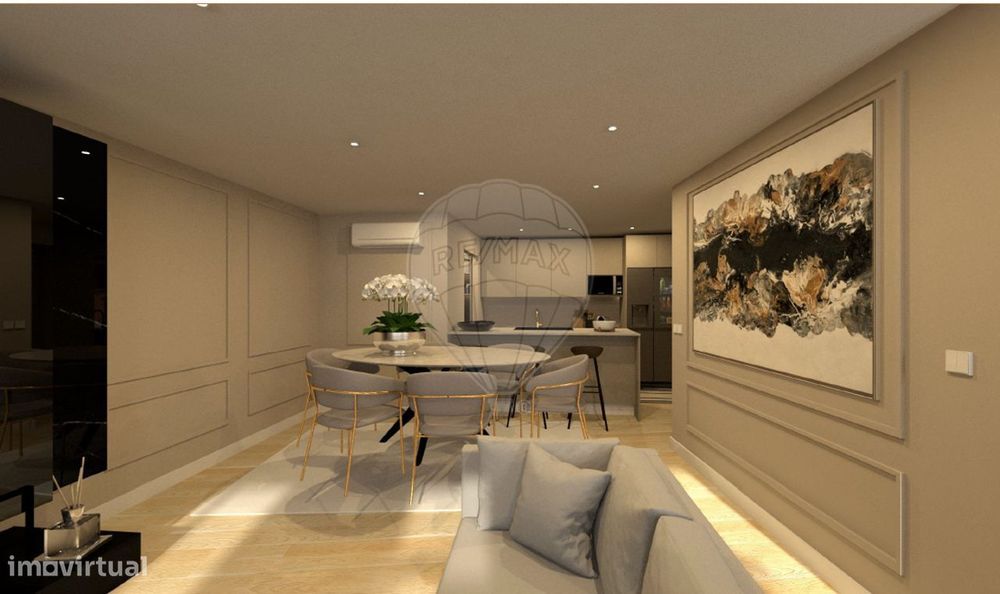 Moradia T4 para venda