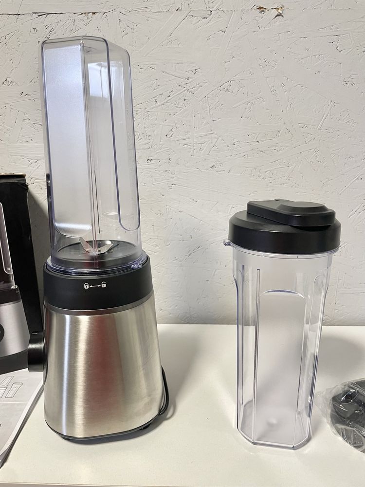 Blender kielichowy AEG  350 W stal inox z 2 pojemnikami
