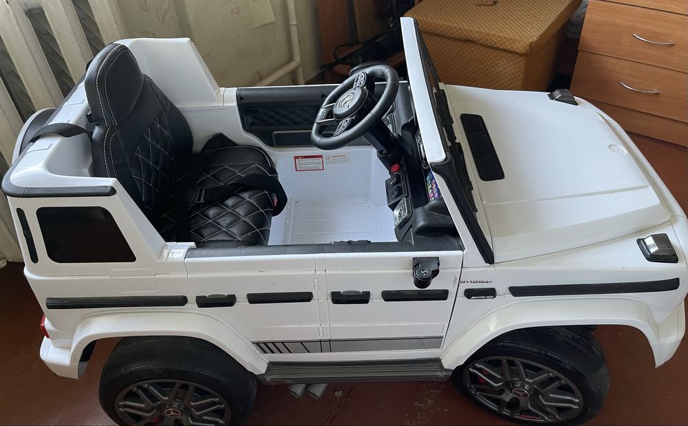 Дитячий електромобіль Mercedes G-Class (без акумулятора)