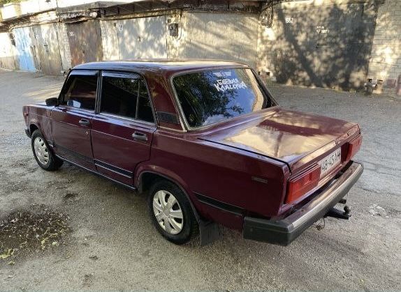 Продам ваз 2107 на повному ходу