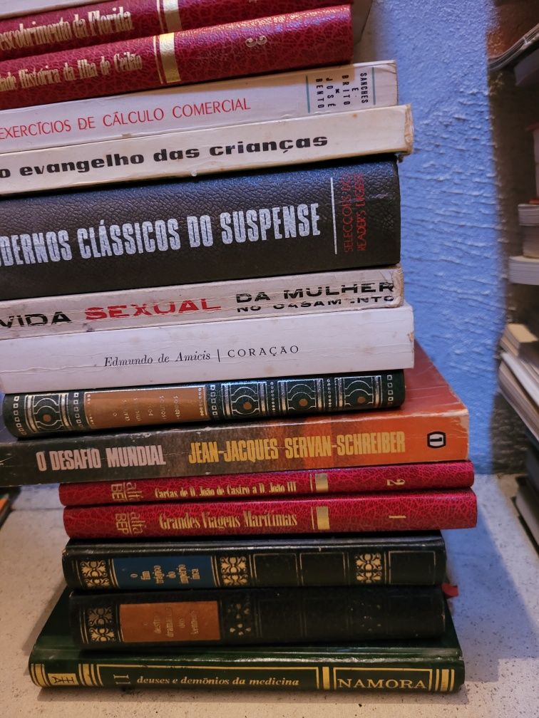 Livros e livrinhos