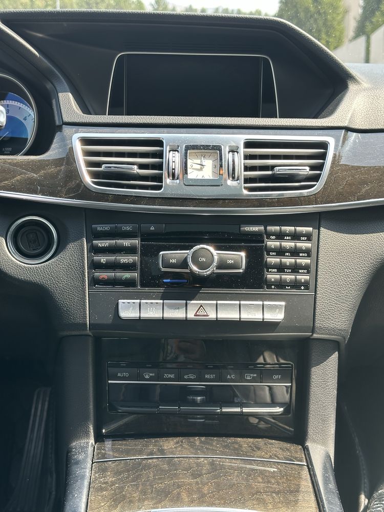 Mercedes E300 Hybrid Bluetec