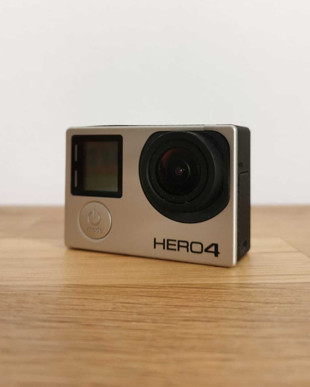 Go Pro Hero 4 Black + Acessórios