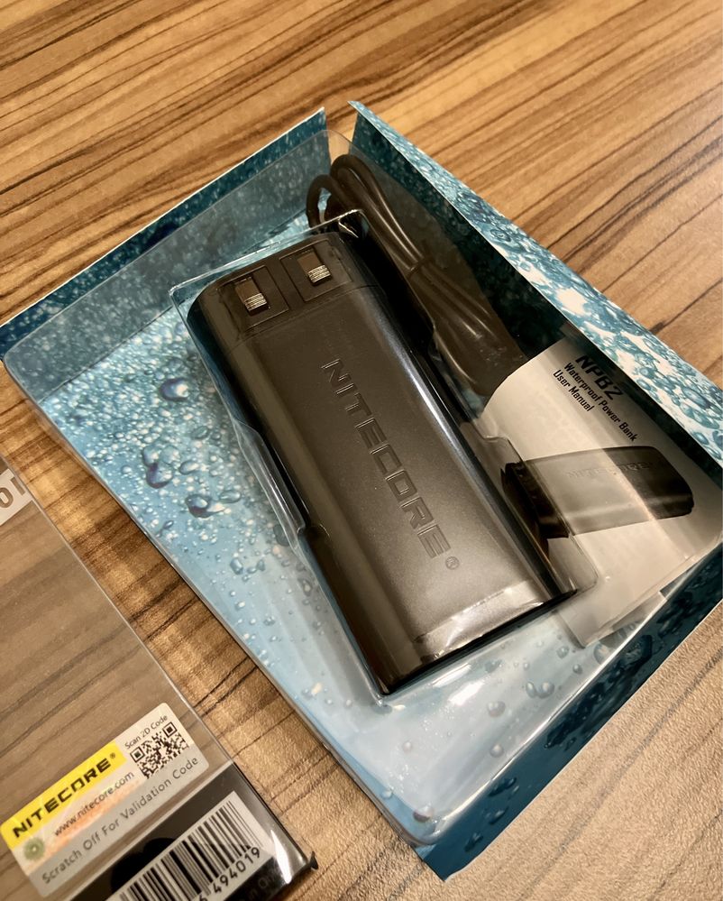 Водонепроникний Power Bank Nitecore NPB2 (Повербанк 10000mAh)