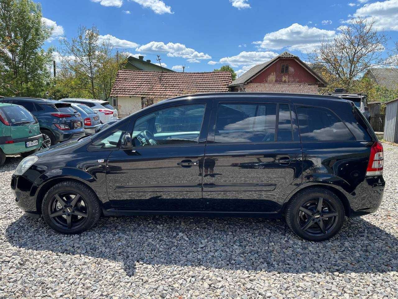 Opel Zafira 2009 7 місць