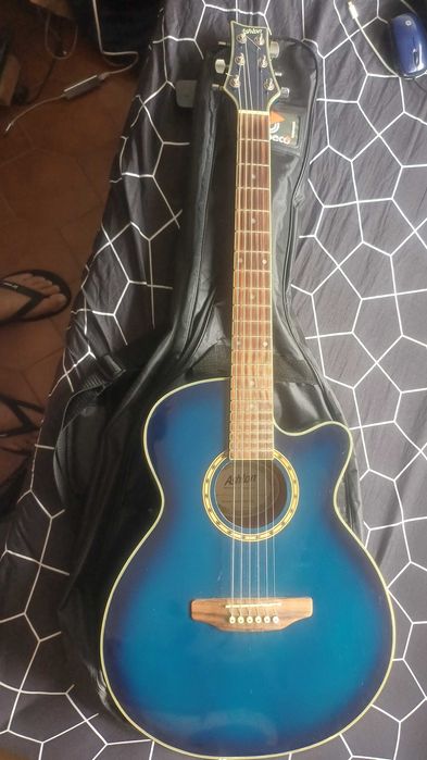 Guitarra ASHTON SL29CEQ TBB com afinador saida XLR e JACK com saco