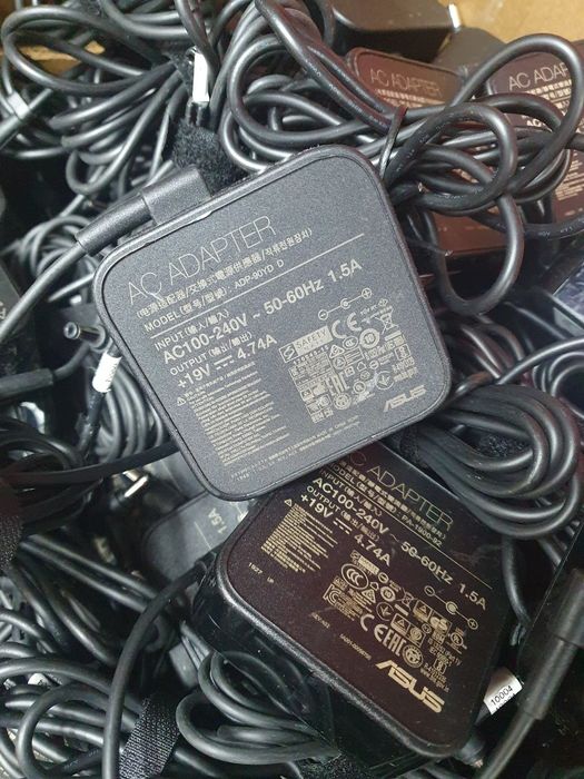 Зарядка зарядное блок питания живлення ASUS 90w 5.5×2.5mm 19v/4.74a