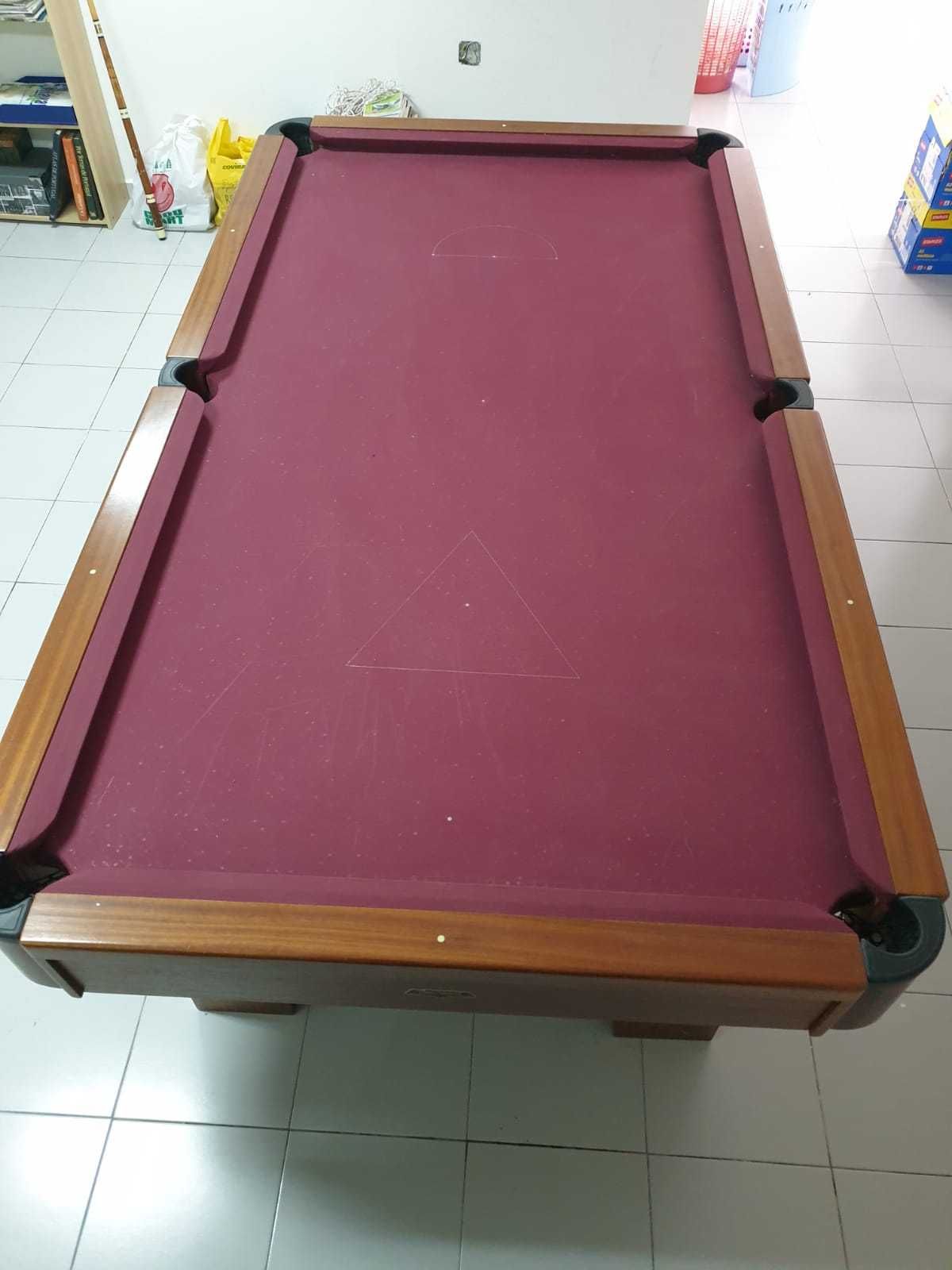 Vende-se Mesa de snooker