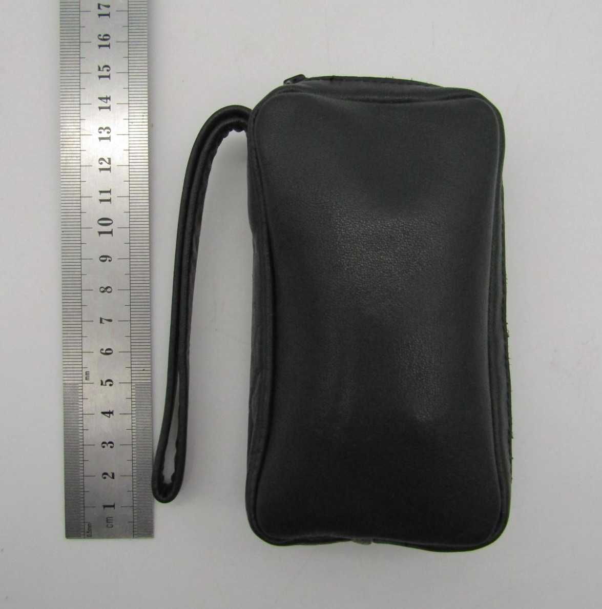 Binóculos Zeiss 10x25B em bolsa