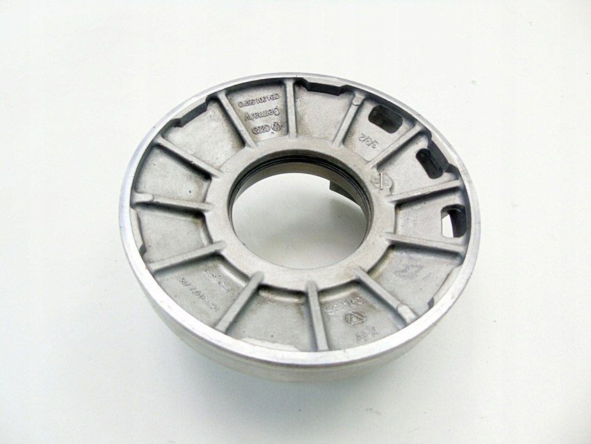 Obudowa Skrzyni Biegów Nhd Audi A4 A5 A6 Q5 S-Tronic 0B4301567D