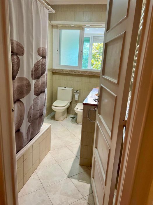 Apartamento em Alvalade 155m2