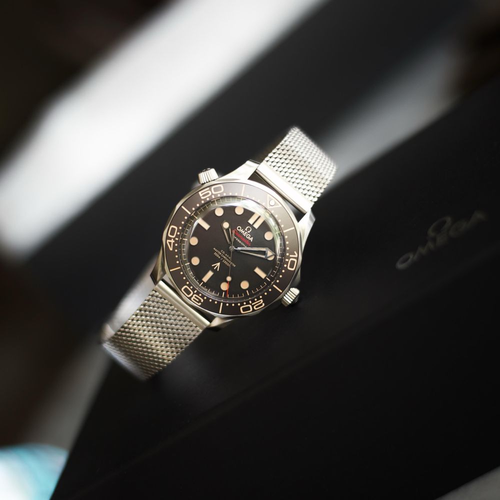 Omega Seamaster Diver 300M 007 Edition James Bond Titanium , rolex