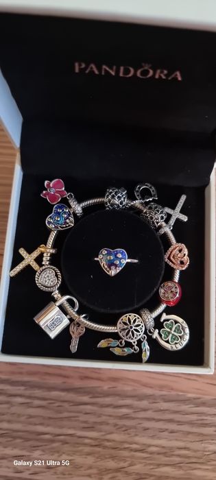 Пандора шарми підвіски