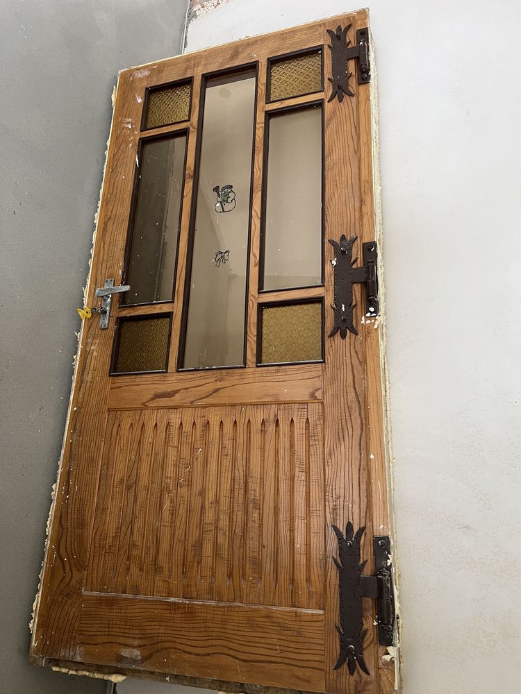 Drzwi zewnętrzne budowlane tymczasowe z ościeżnicą