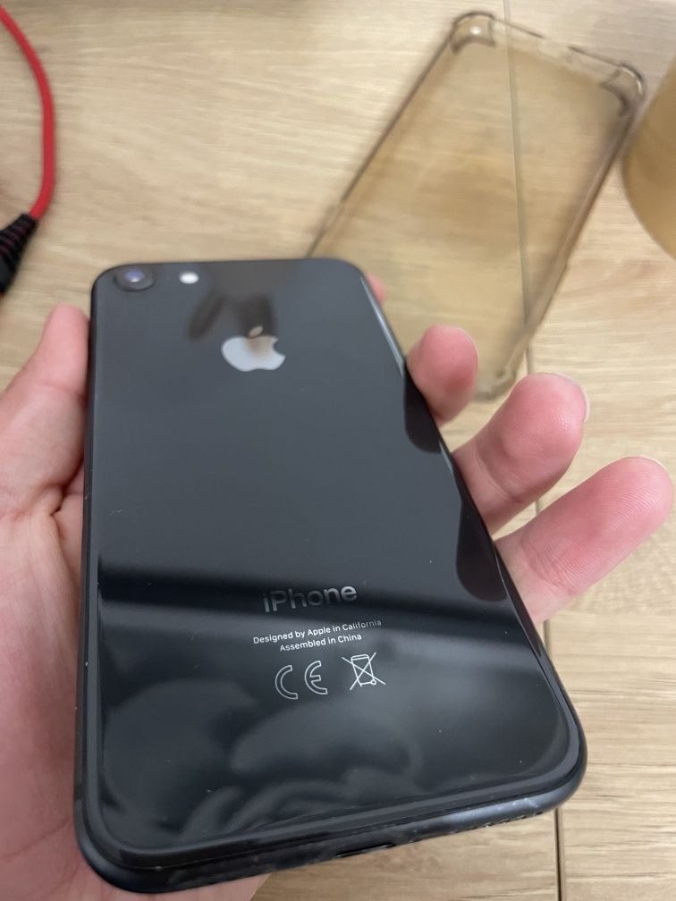 OKAZJA  Iphone 8 128gb Stan idealny !!!