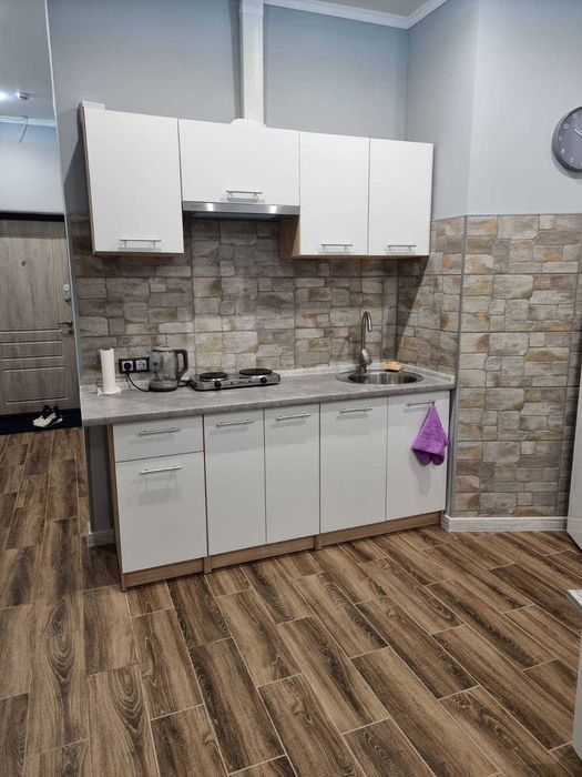 Посуточно / помесячно студия в ЖК «Милос» Свет всегда есть 7 фонтана.