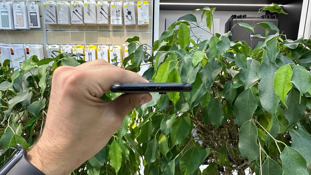 Магазин Apple iPhone XR 64GB Black Гарантія Оплата частинами Trade In