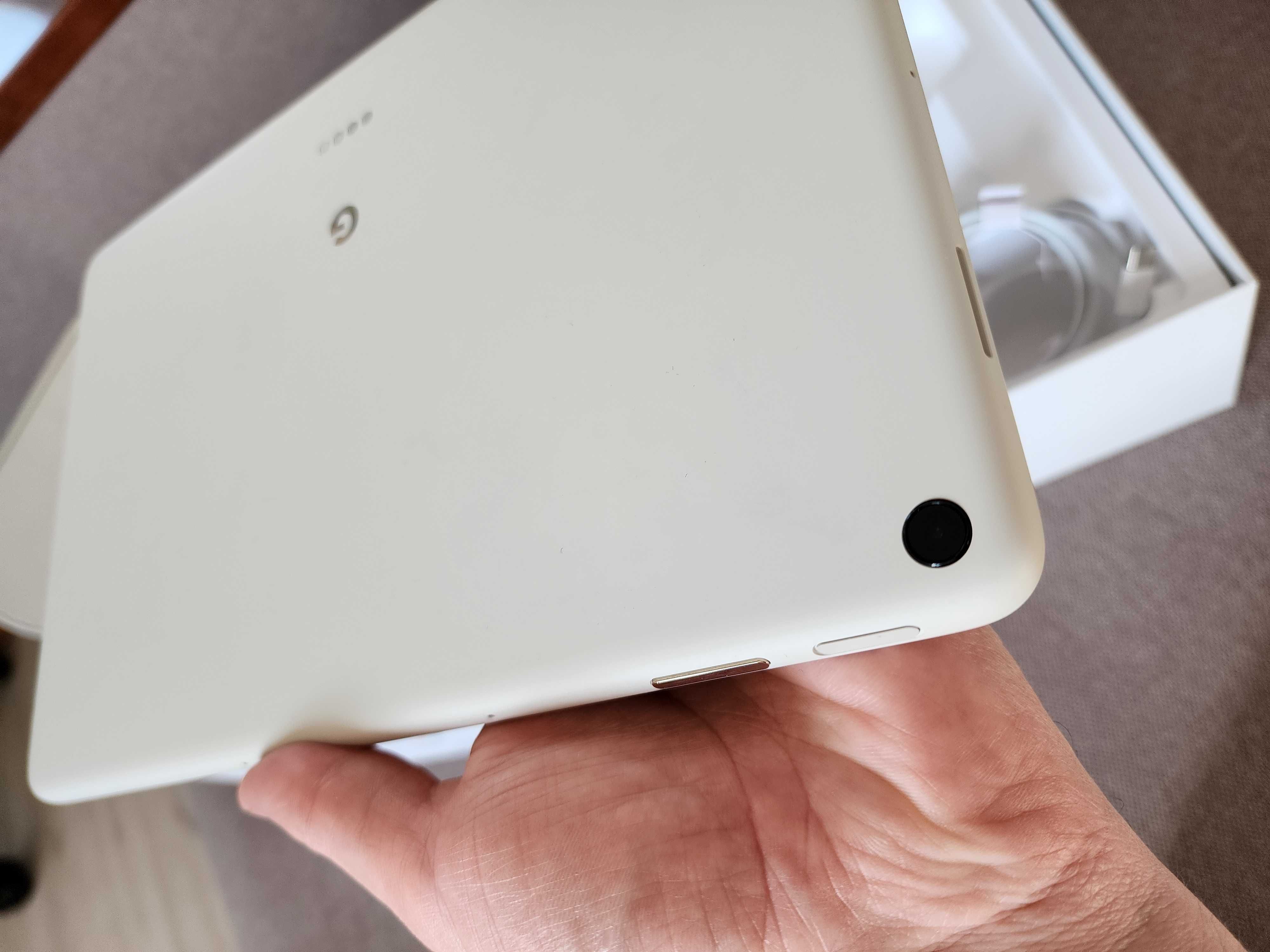 Google Pixel Tablet 11" with Charging Speaker Dock 8/128GB Новий