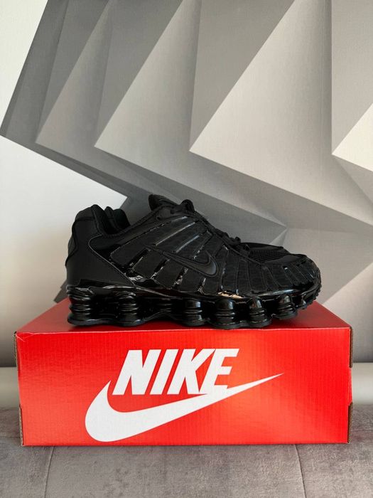 Кросівки Nike Shox TL Triple Black