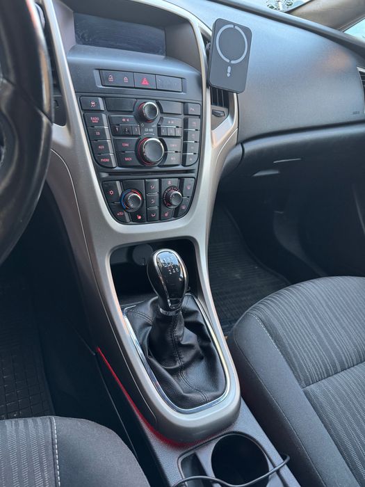 Opel astra j 1.7 cdti sport