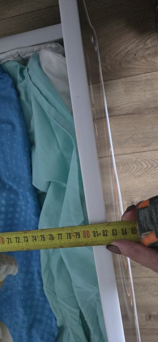 Lozko dziecięce auto