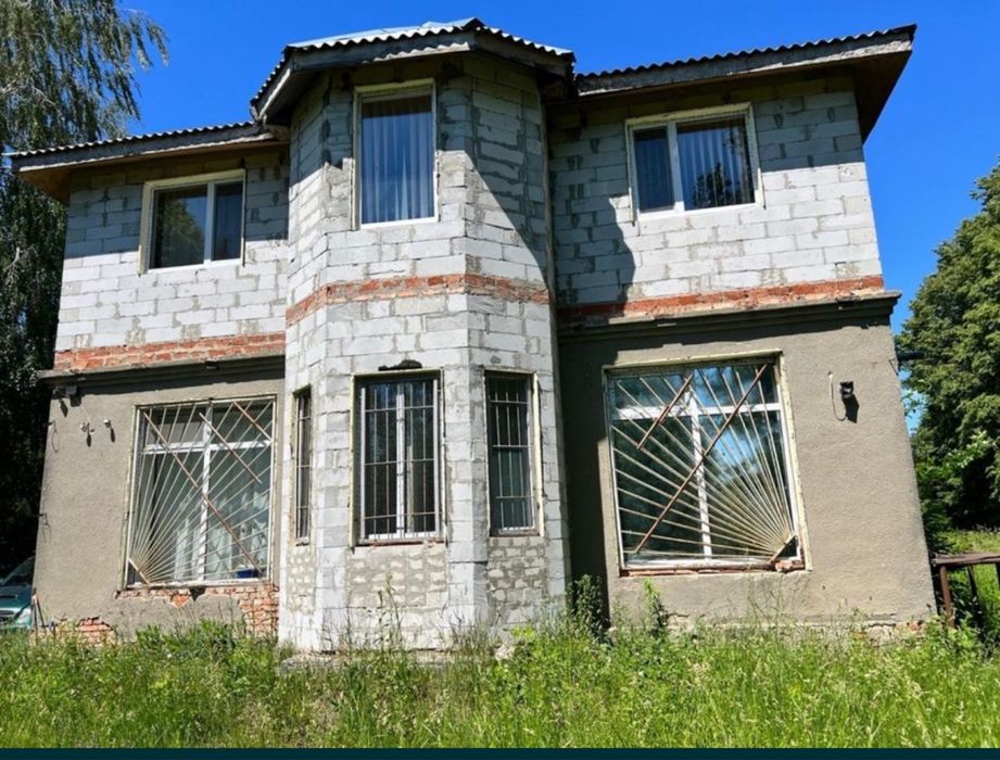 Будинок дача під бізнес біля Луцька