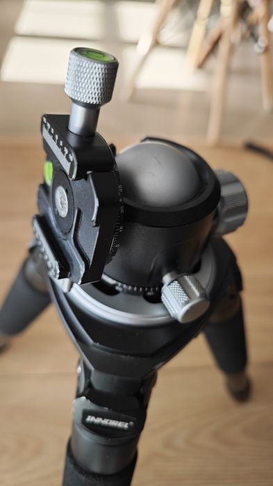 Tripé fibra de carbono INNOREL