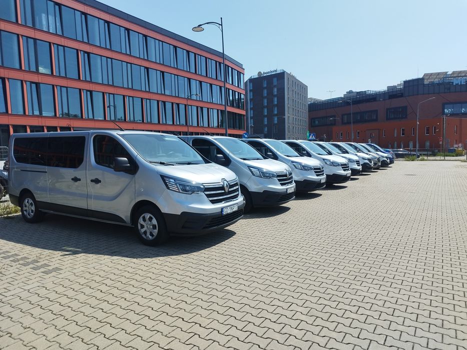 Wynajem busa 9 osobowego OPEL VIVARO OD 159 Wypożyczenie