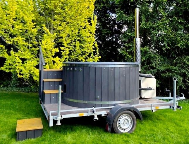 Używana Mobilna Balia Jacuzzi na przyczepie sprzedam