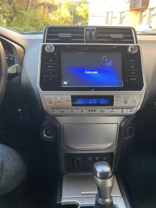 Продам Toyota Land Cruiser Prado