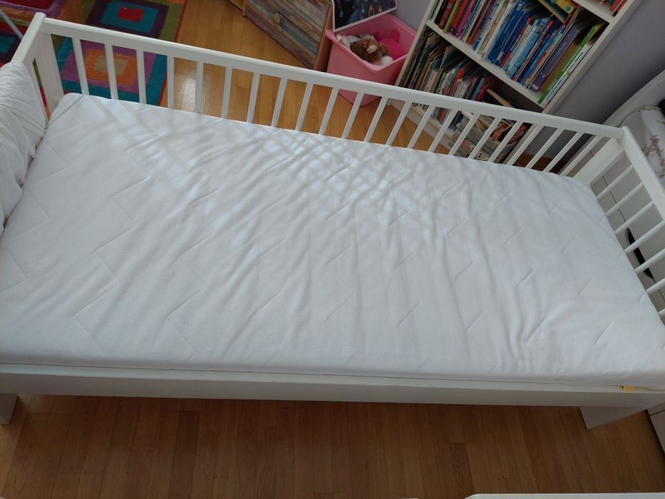 Łóżko młodzieżowe Ikea 70x160, materac, podkład. 2 sztuki,jedna za 90