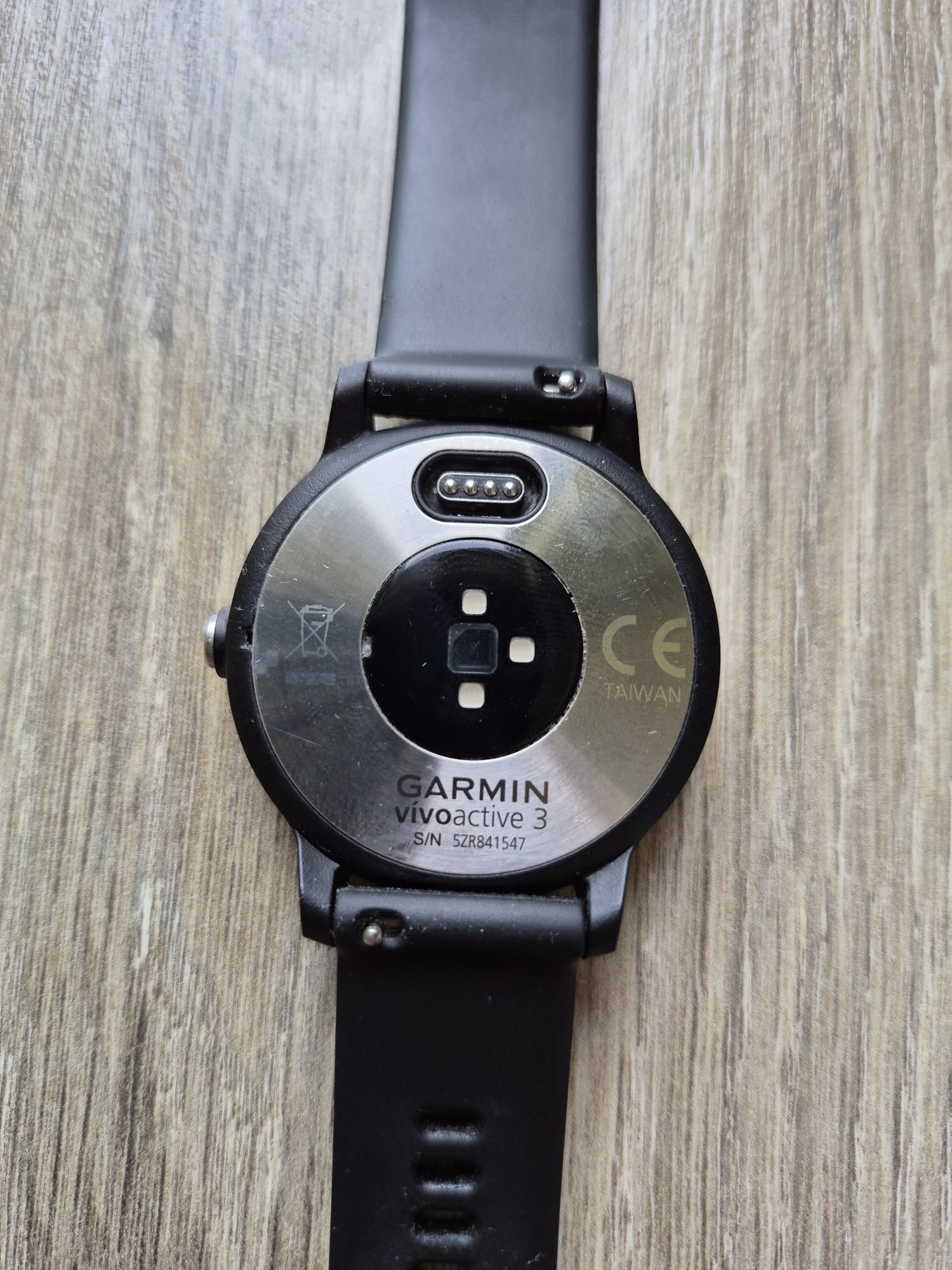 Garmin vivoactive 3