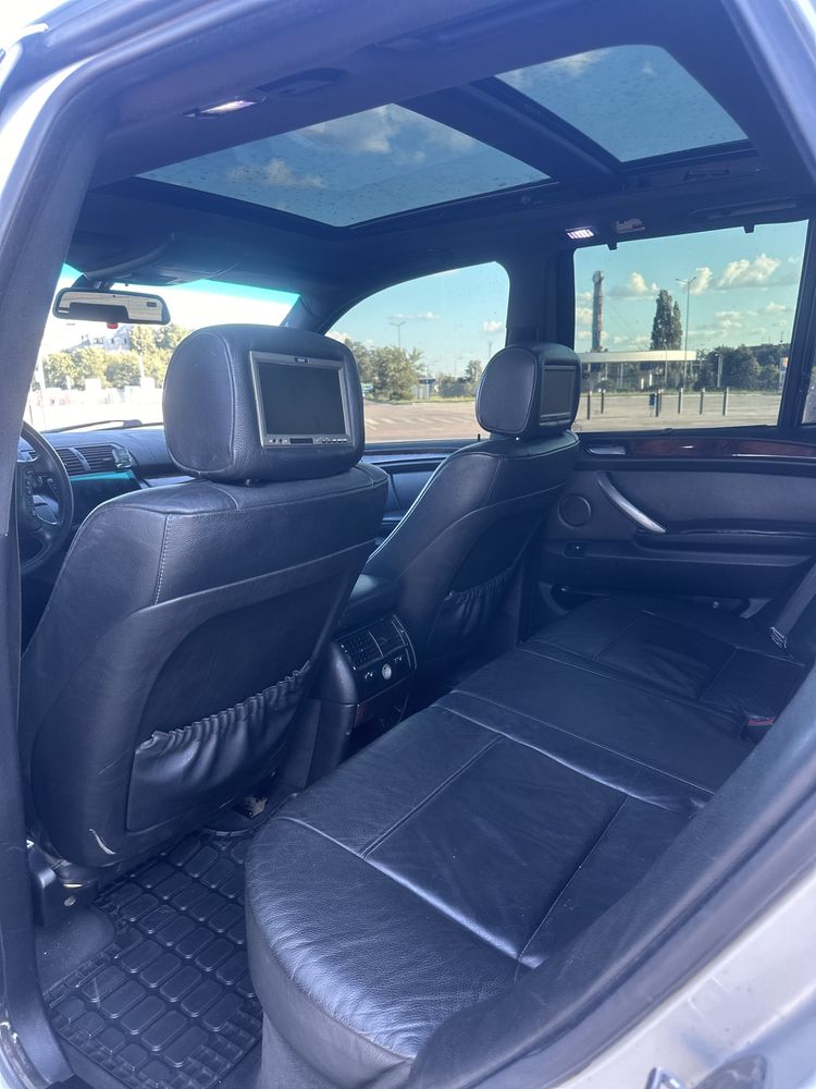 BMW X5 E53 3.0 газ-бенз рестрайлинг .